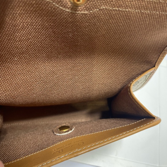 Christian Dior Pouch in Honeycomb design. - Picture 10 of 10